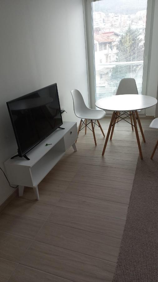 Sunny Apartment スコピエ エクステリア 写真